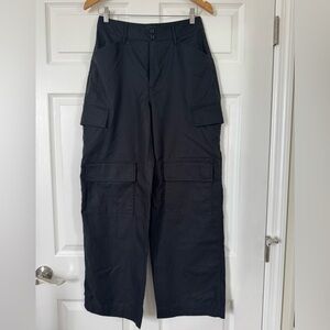 NWOT Banana Republic Women’s Black High Rise Cargo Pants Size 4